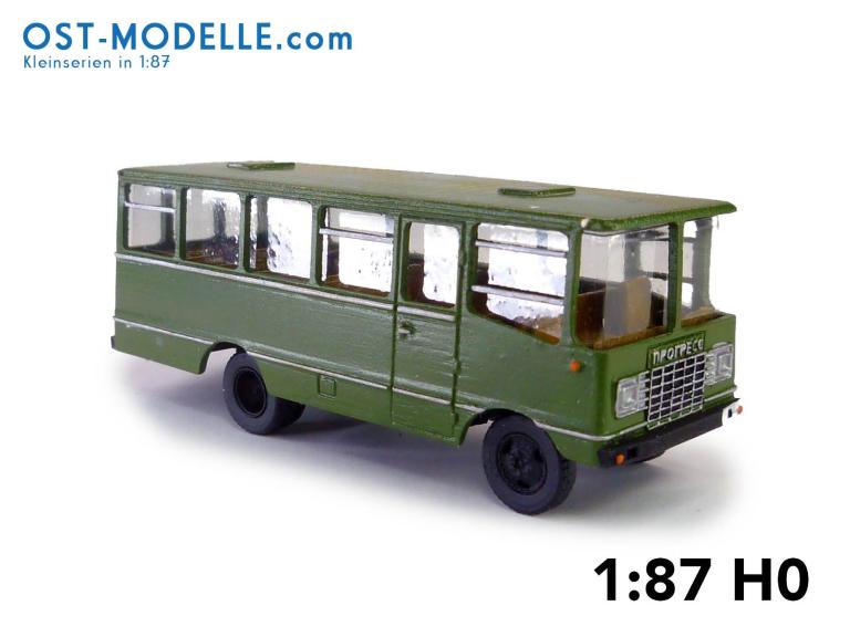 Preview: PROGRESS 35 DDR Bus olive grün
